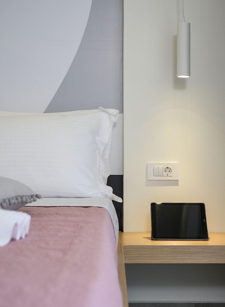 Athina Suites Luxury Suites Near The Sea Platanias Platanés Esterno foto