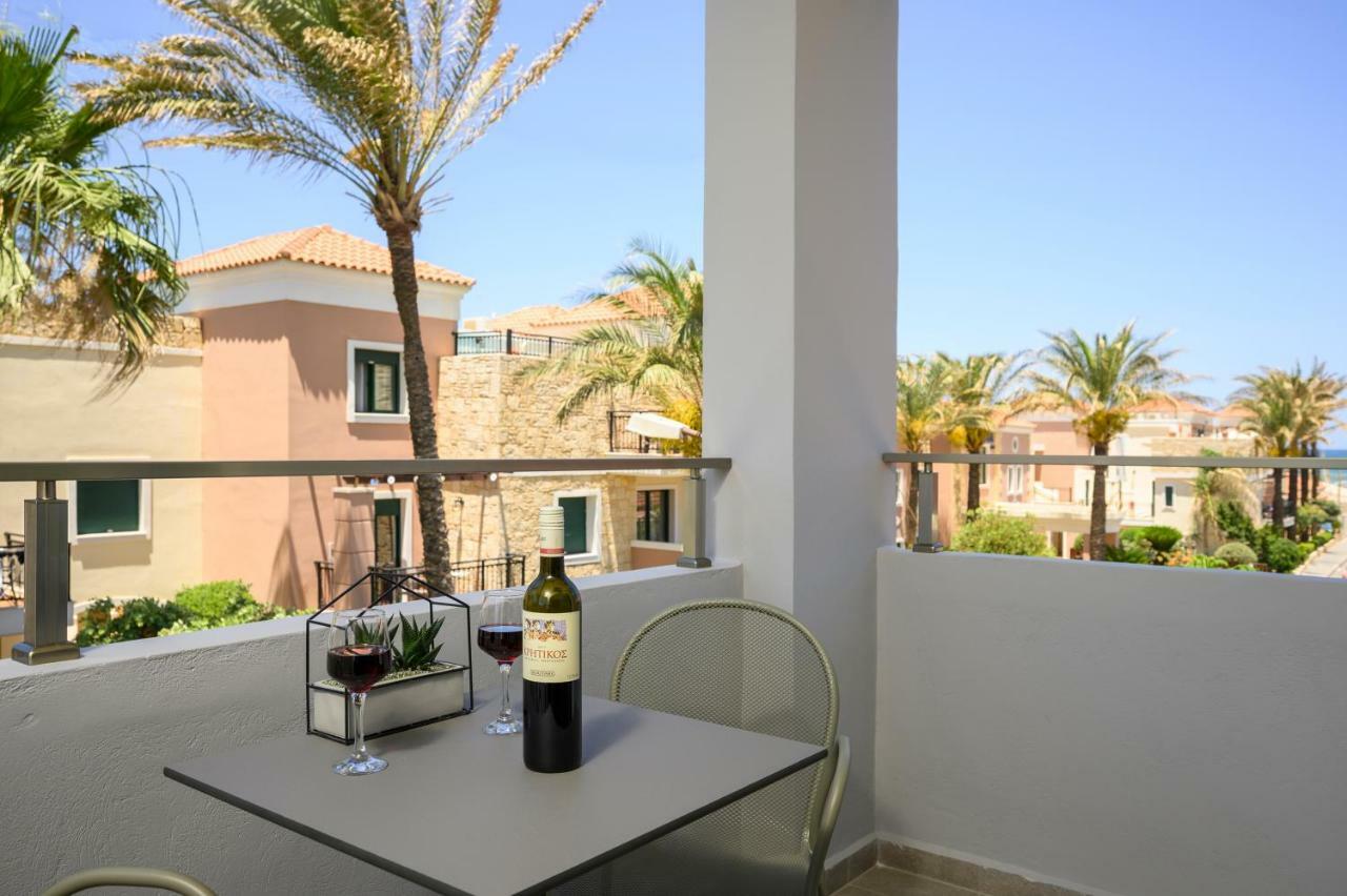 Athina Suites Luxury Suites Near The Sea Platanias Platanés Esterno foto