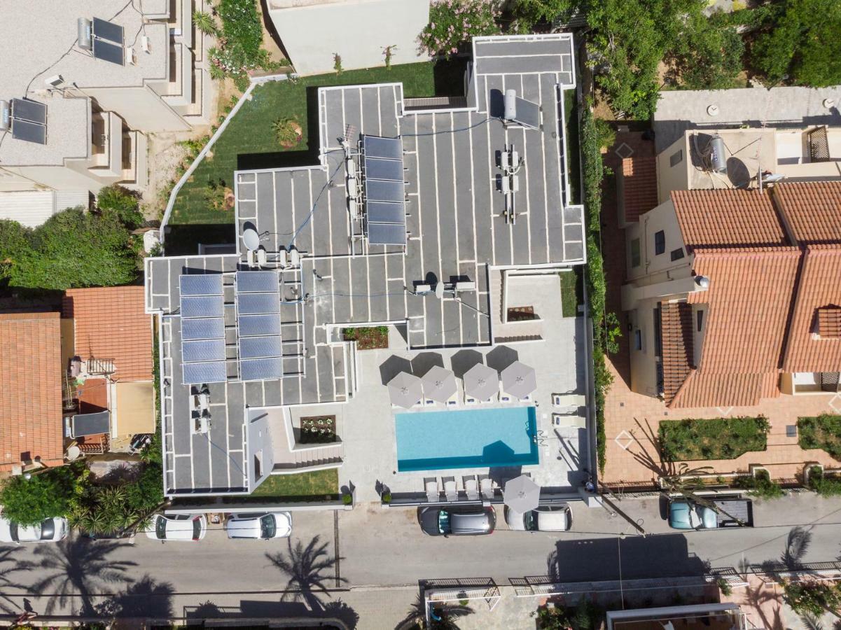 Athina Suites Luxury Suites Near The Sea Platanias Platanés Esterno foto